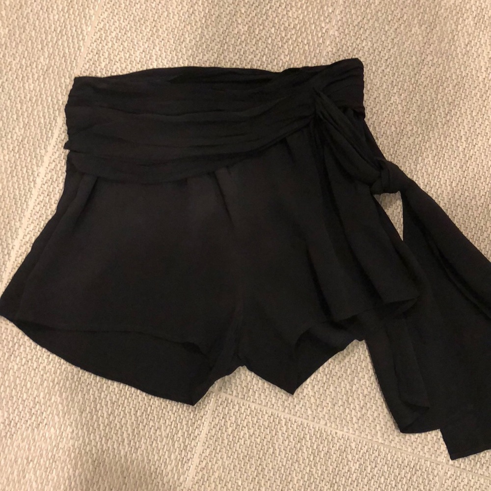 Free people skort, ties on side!